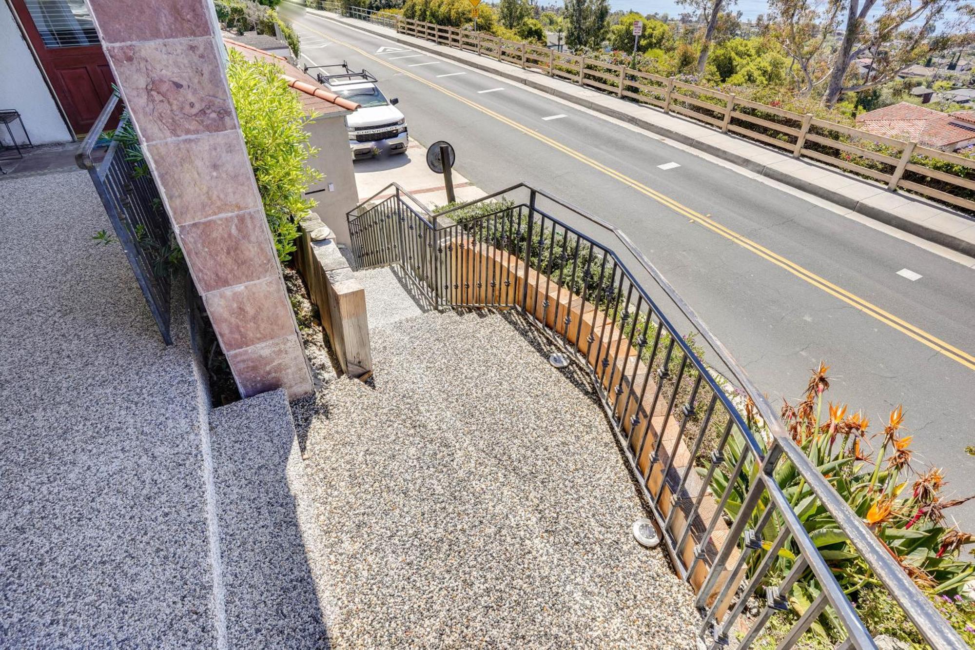 Laguna Beach Getaway With Patio And Clear Ocean Views! 외부 사진